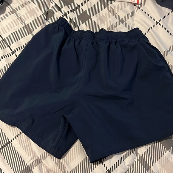 Gymshark shorts size S in blue - Picture 3 of 5